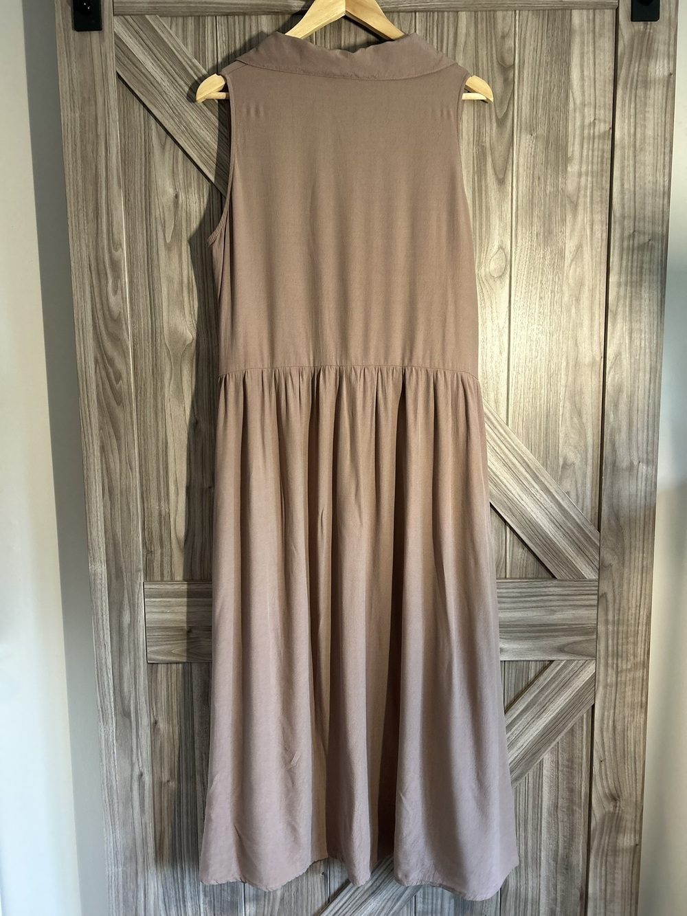 Smash + Tess Daphne Sleeveless Drop Waist Dress Neutral Tan L - Picture 2 of 8
